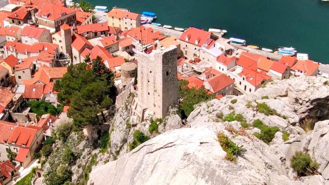 Amazing Sea View Apartment Omis Exterior photo